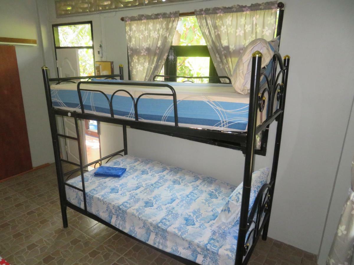 Same Same Guesthouse, Bar & Restaurant (Adults Only) Haad Rin Exterior foto