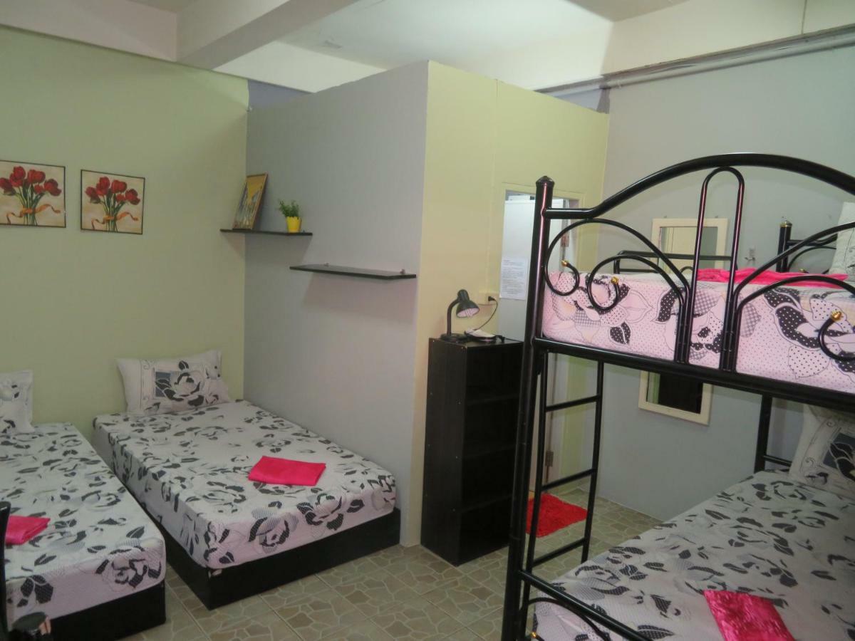Same Same Guesthouse, Bar & Restaurant (Adults Only) Haad Rin Exterior foto